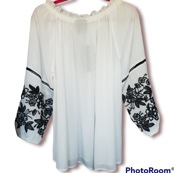 Light Breezy Long Sleeve Blouse, size: L - Picture 7 of 9